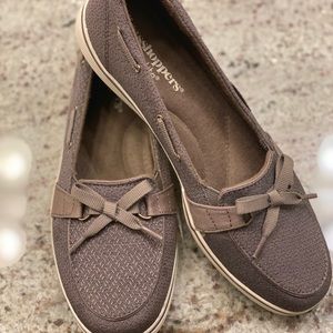 Grasshopper slip-on loafers